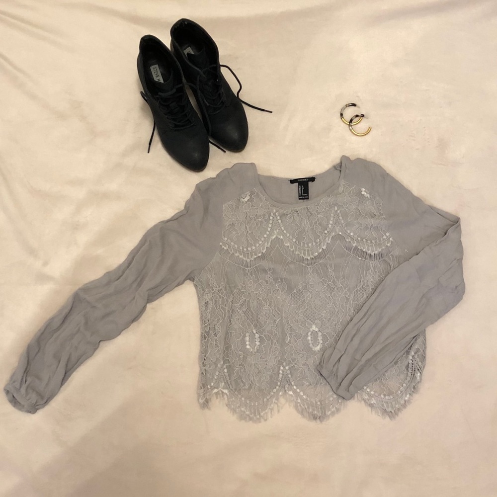 Forever 21 Grey Long Sleeve Lace Crop Top - Small